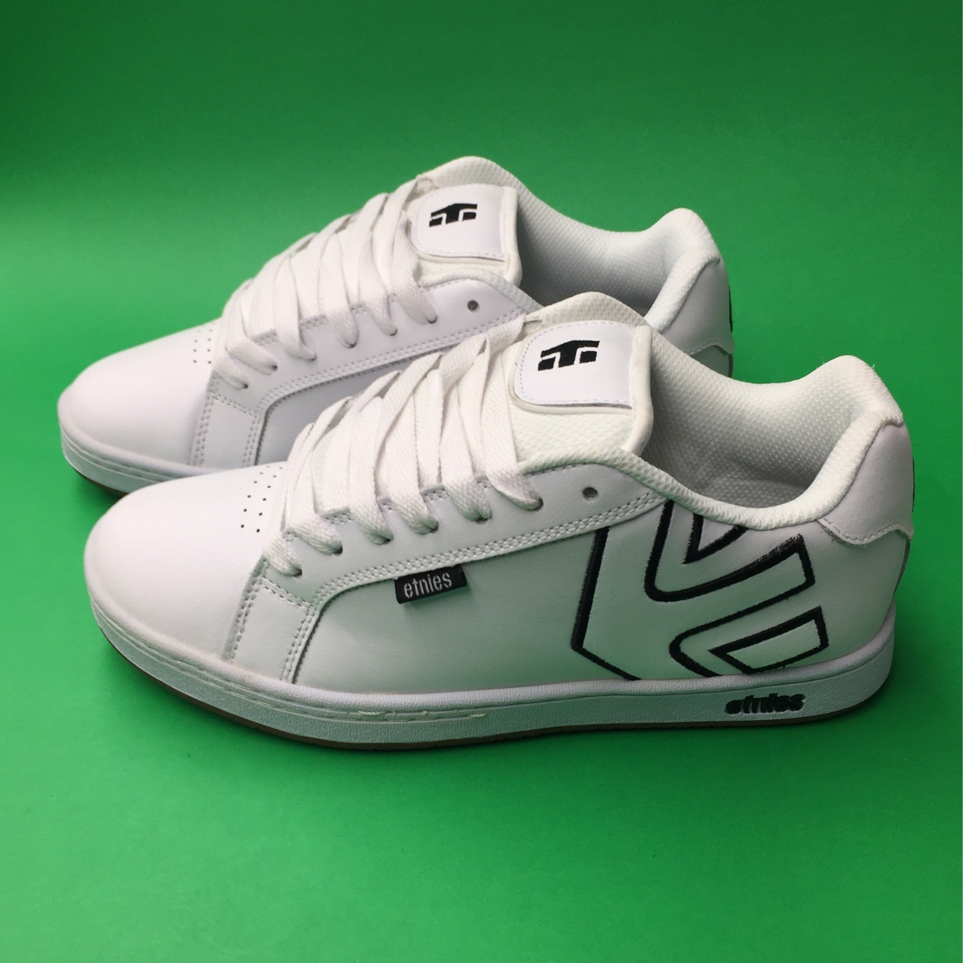 Fader online ls etnies