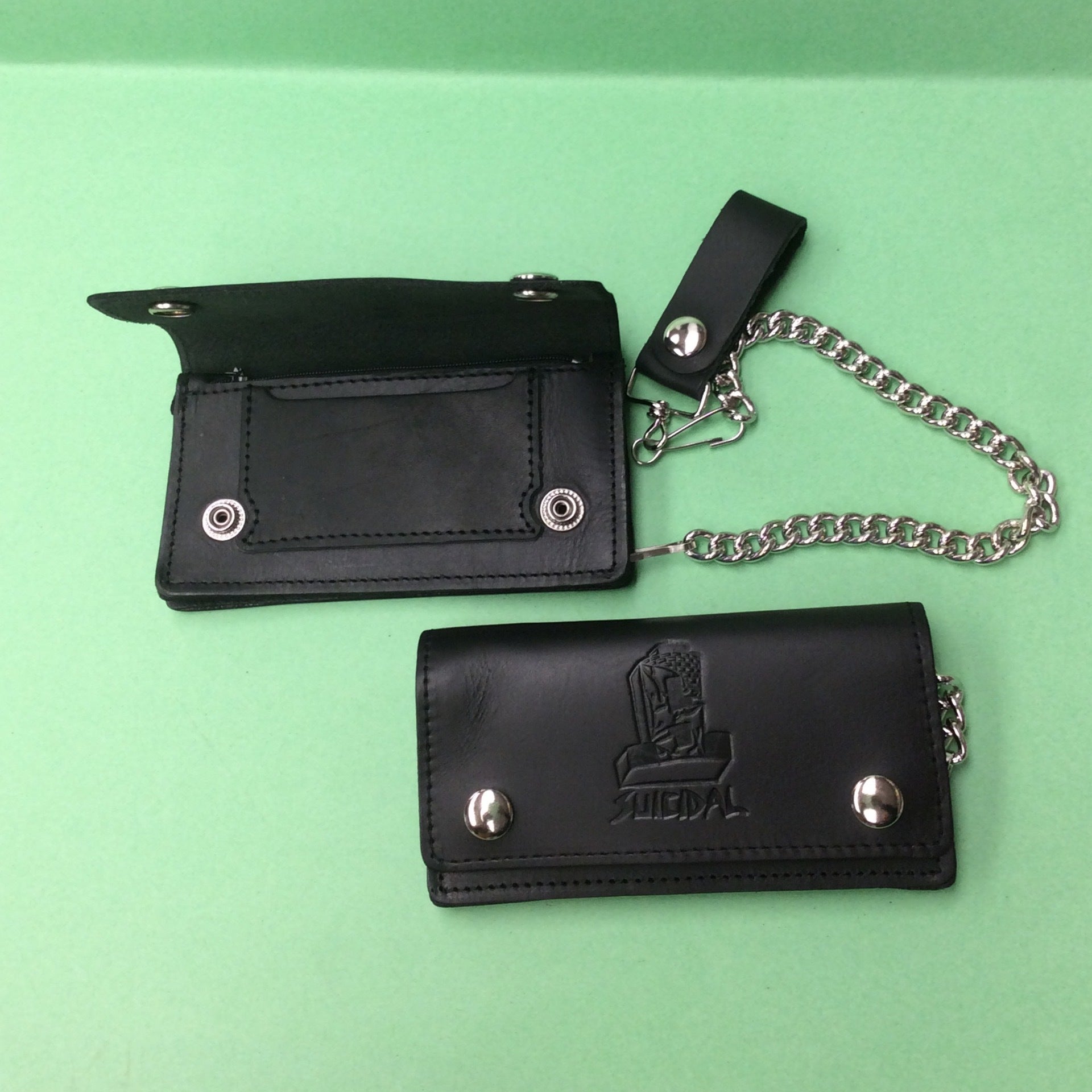 Leather chain deals wallet