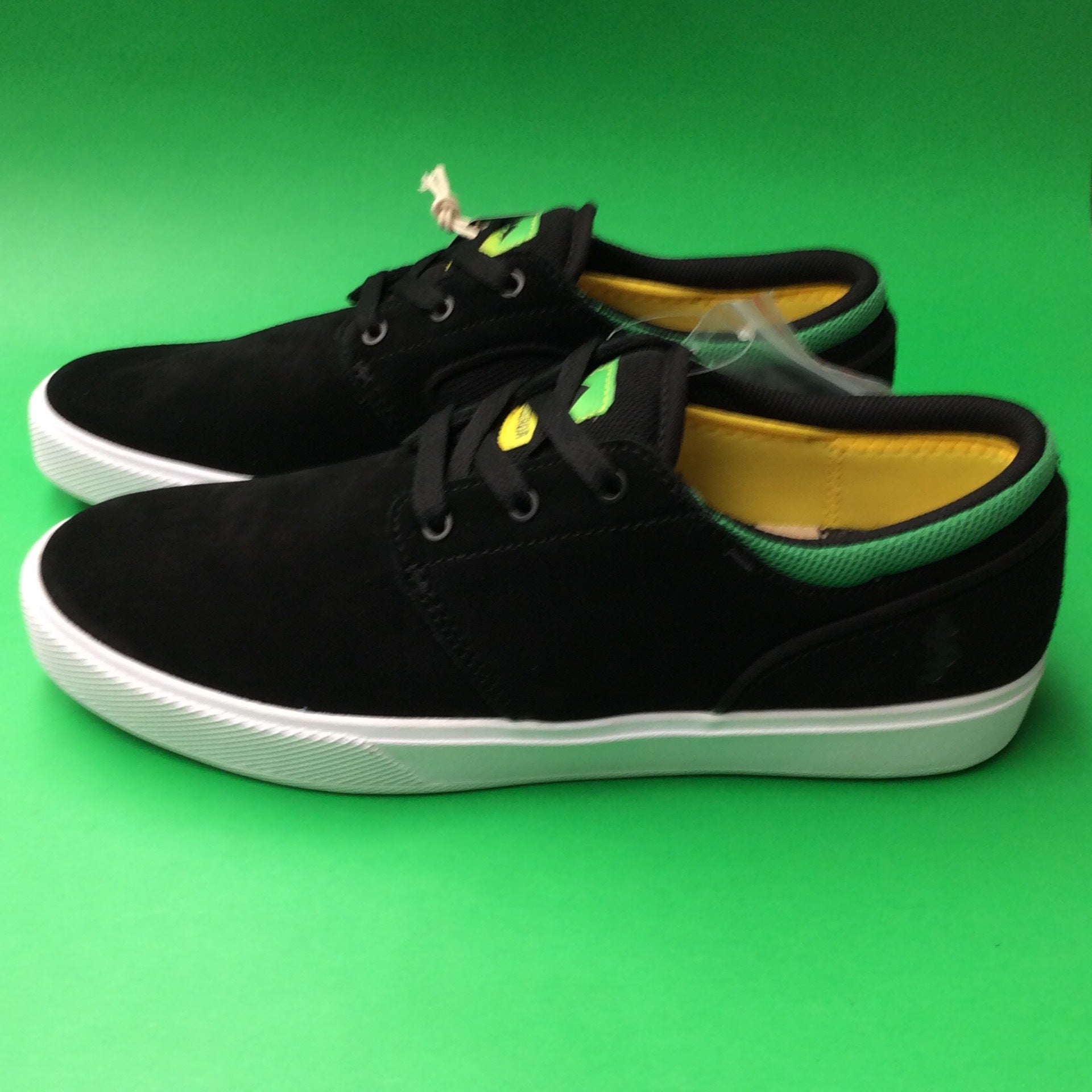 Shake hotsell junt shoes