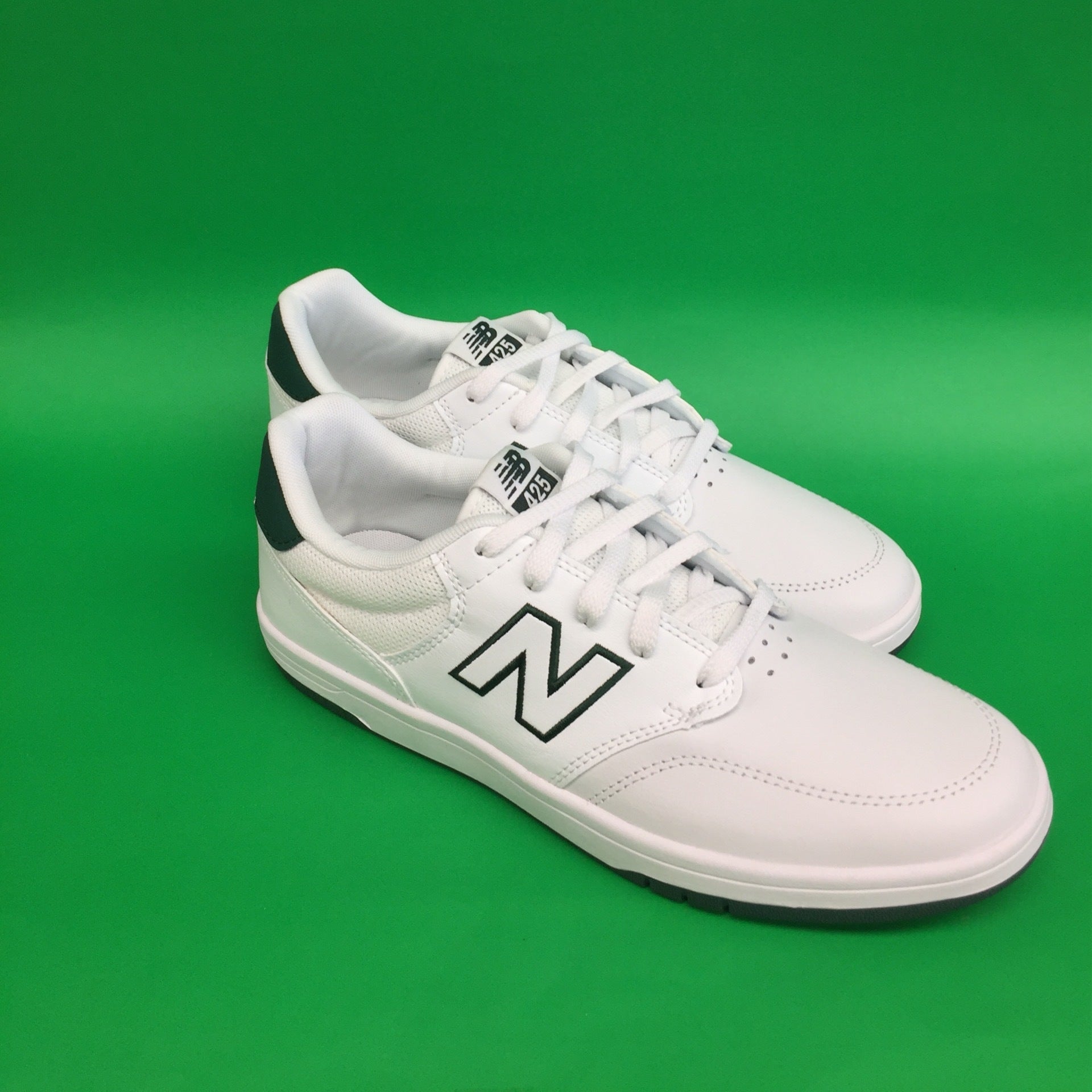One balance shoes on sale